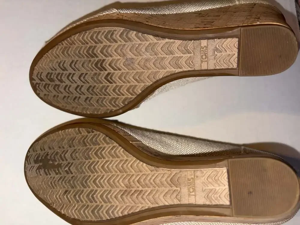 TOMS Women's Open-Toe Cork Wedge Heel Sandals in Off-White Canvas